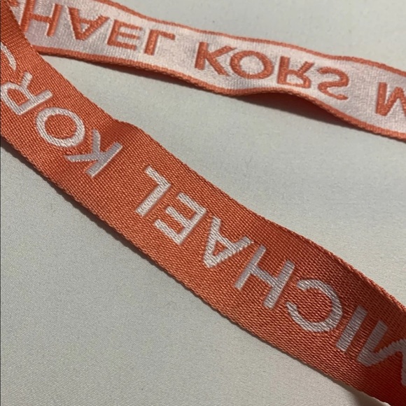 Mk travel bag - Picture 5 of 5